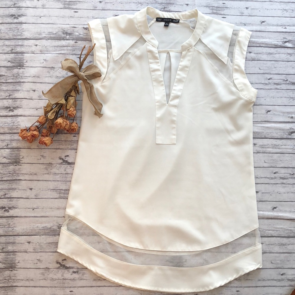 AA&ZZ •  cap sleeve mesh cutout top